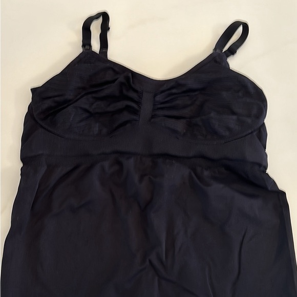 XL Kindred Bravely Sublime nursing/pumping tank - Picture 2 of 3